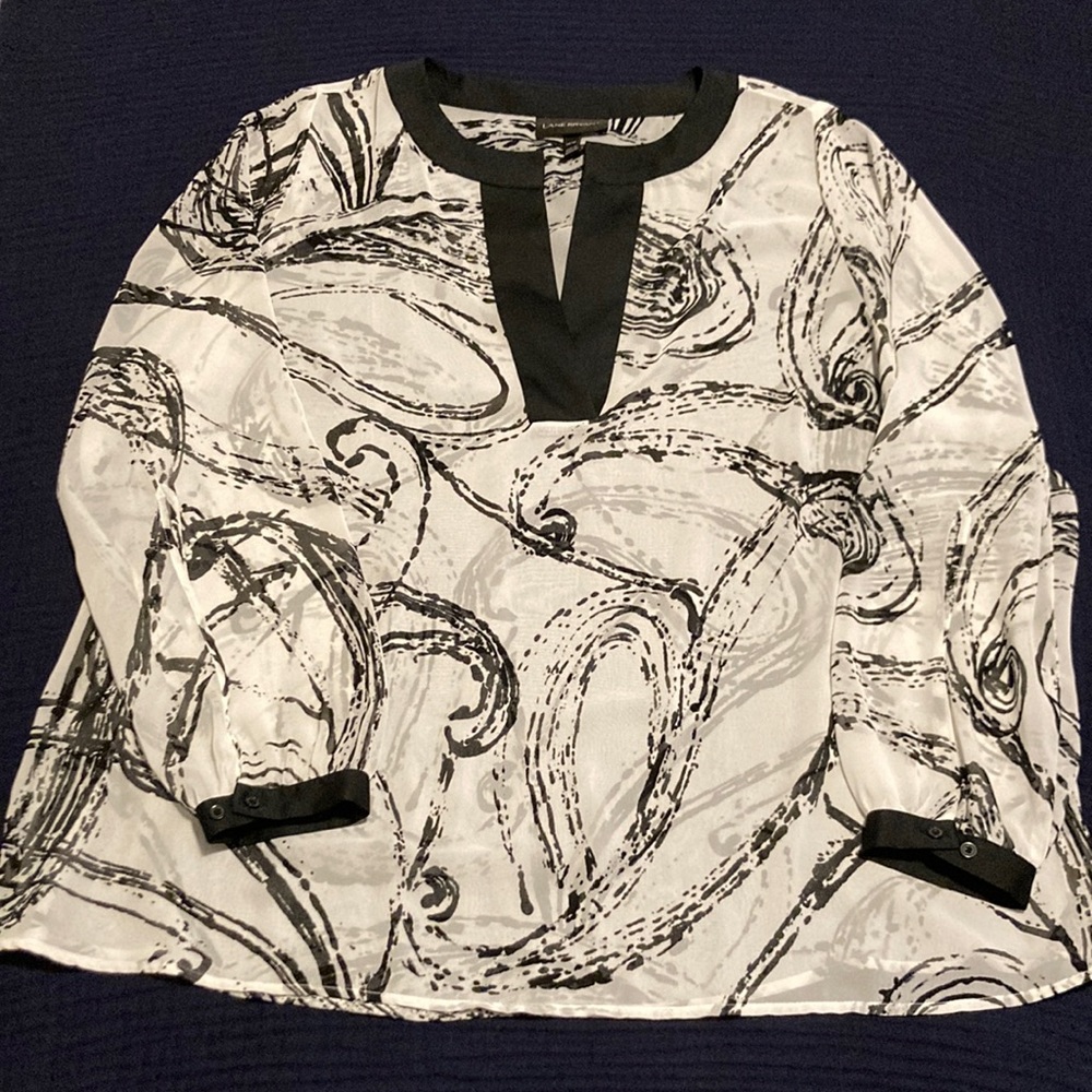 Lane Bryant white & black swirl see-thru long sleeve polyester blouse Size 14/16